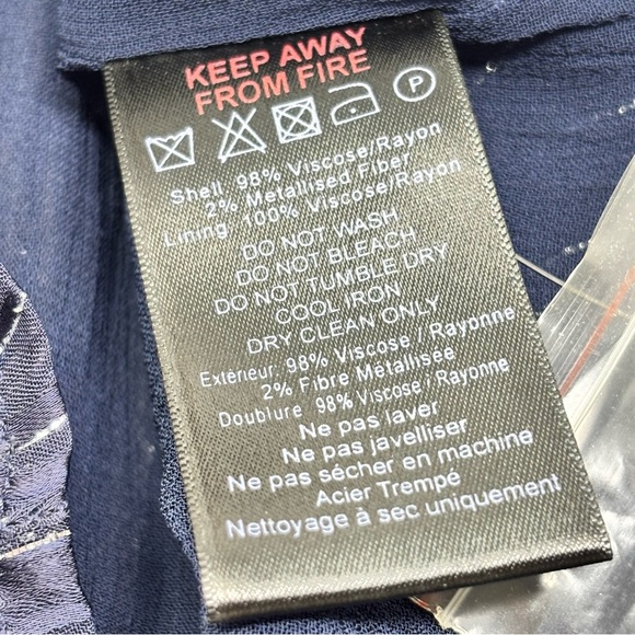 ANTHROPOLOGIE SEEN WORN KEPT Women’s Navy Blue Metallic Stripe Button Up Top 2 - Picture 9 of 12